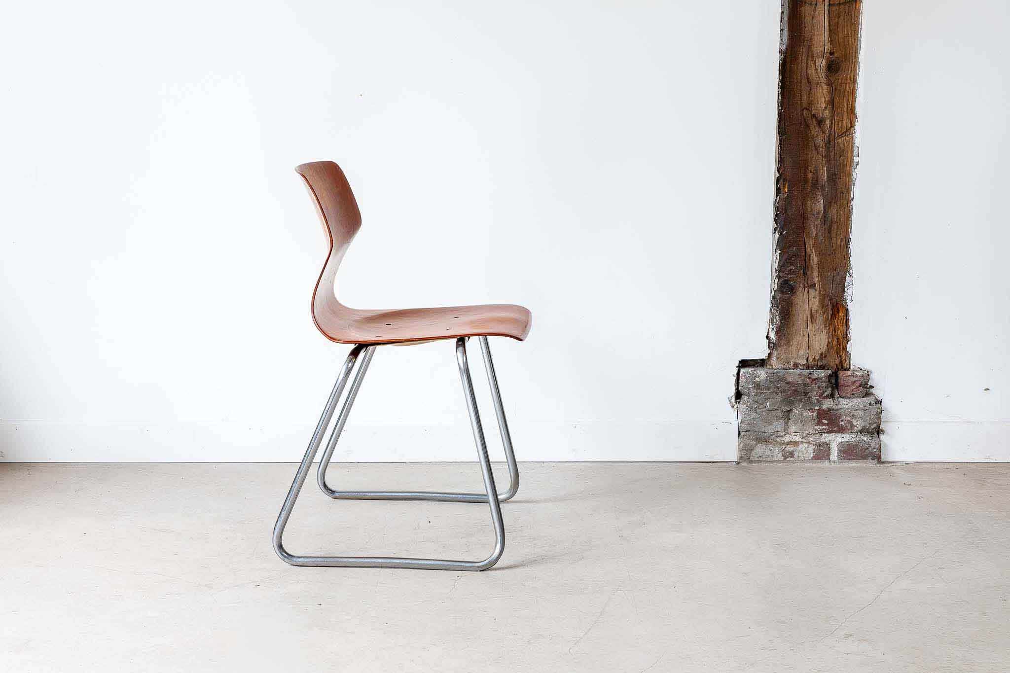 Chaise vintage Flötotto traîneau