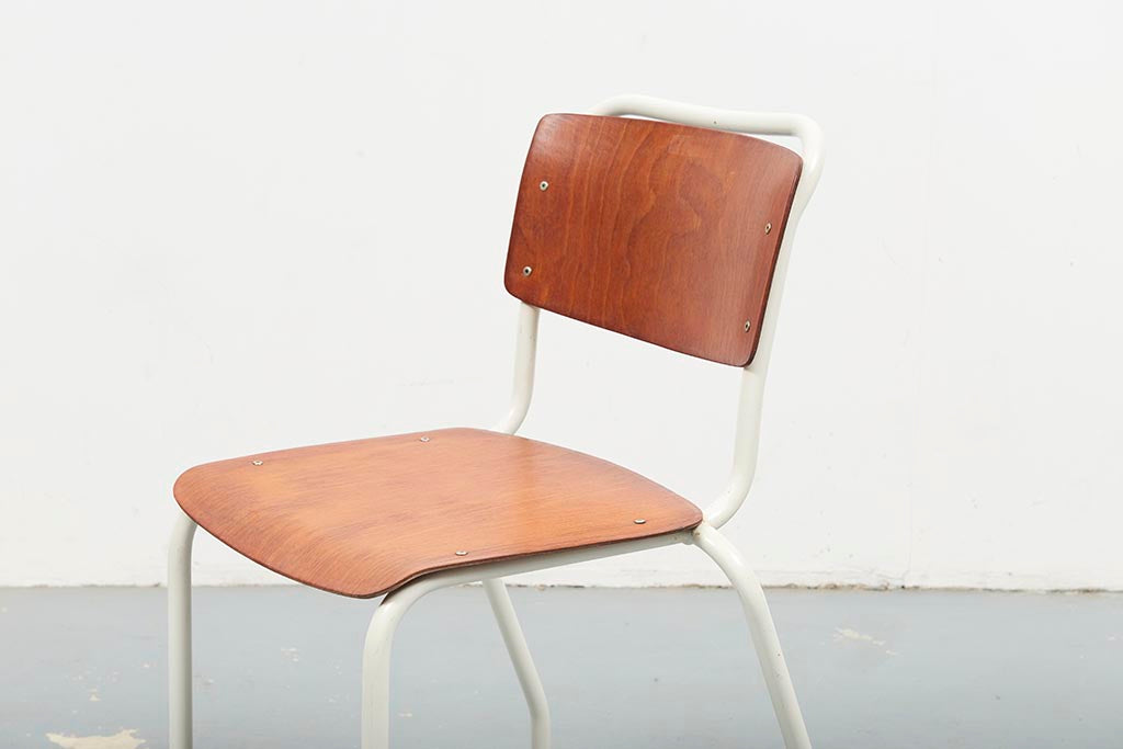 Chaise vintage Gispen 106 chêne et blanc