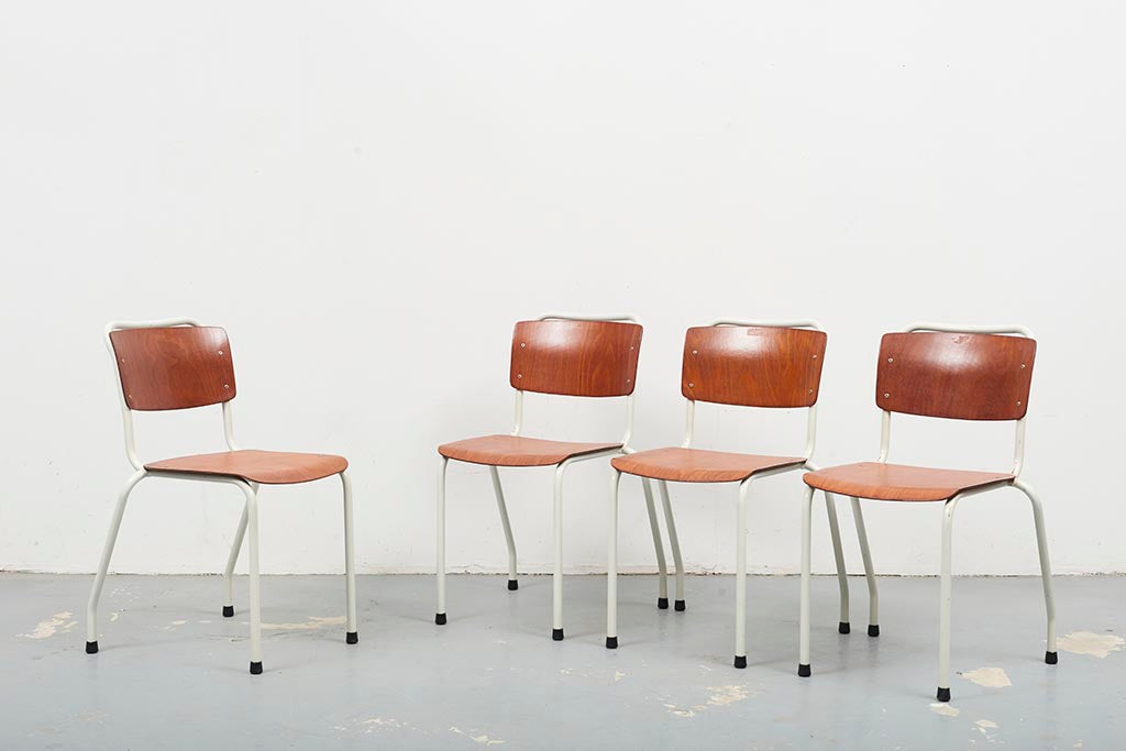 Chaise vintage Gispen 106 chêne et blanc