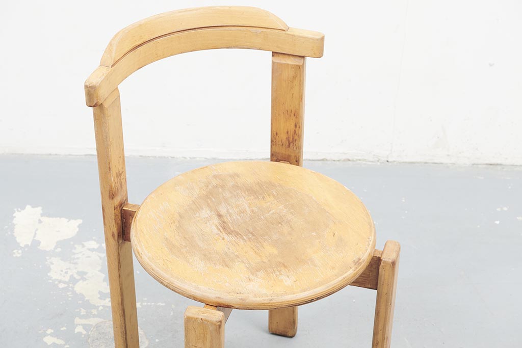 Chaise vintage style Bruno Rey en bois massif hêtre Cartel de Belleville