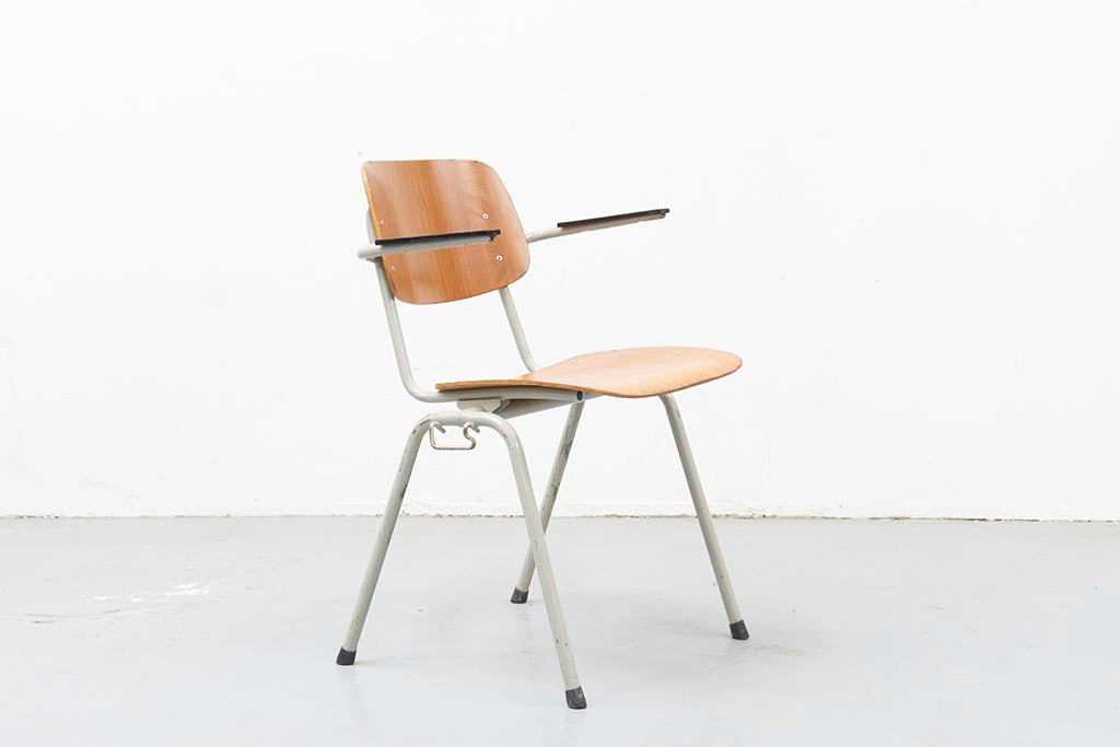 Chaise Marko plywood Chene Gris Clair Accoudoirs - Cartel de Belleville mobilier vintage paris