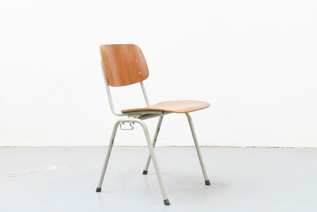 Chaise Marko plywood Chêne / Gris Clair - Cartel de Belleville mobilier vintage paris