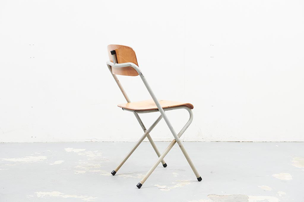 Chaise pliante vintage style Aluflex hêtre et blanc