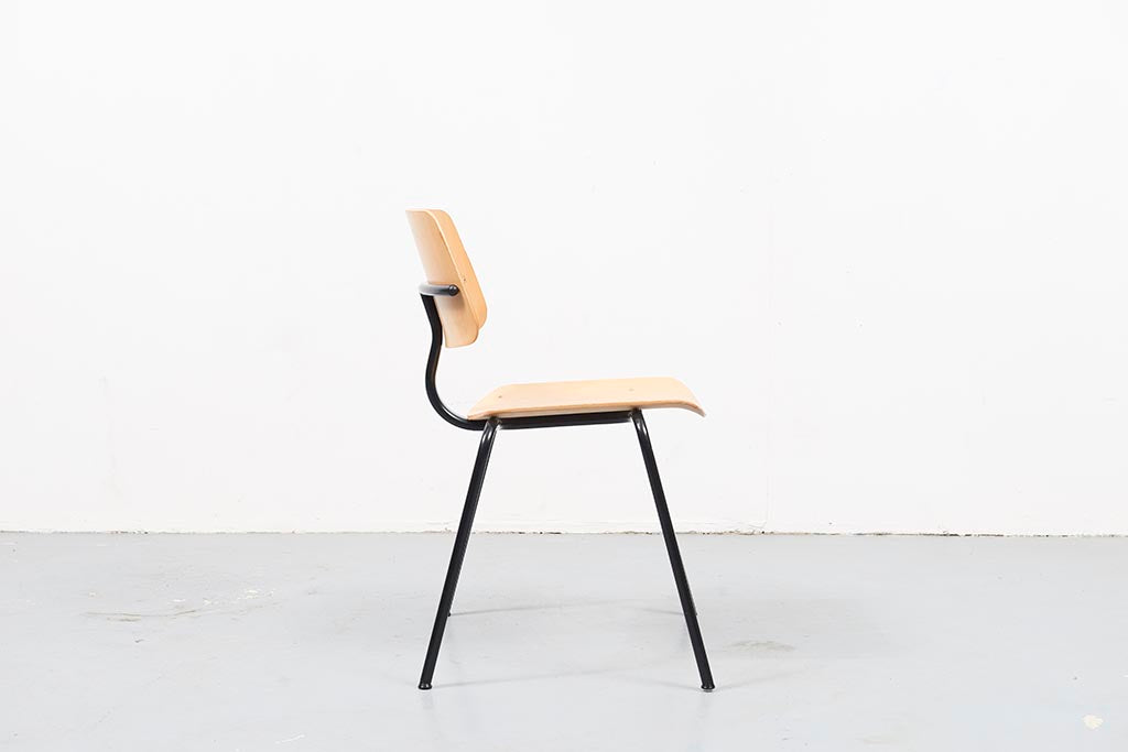 Chaise monobranche hêtre / noir - Cartel de Belleville mobilier vintage paris