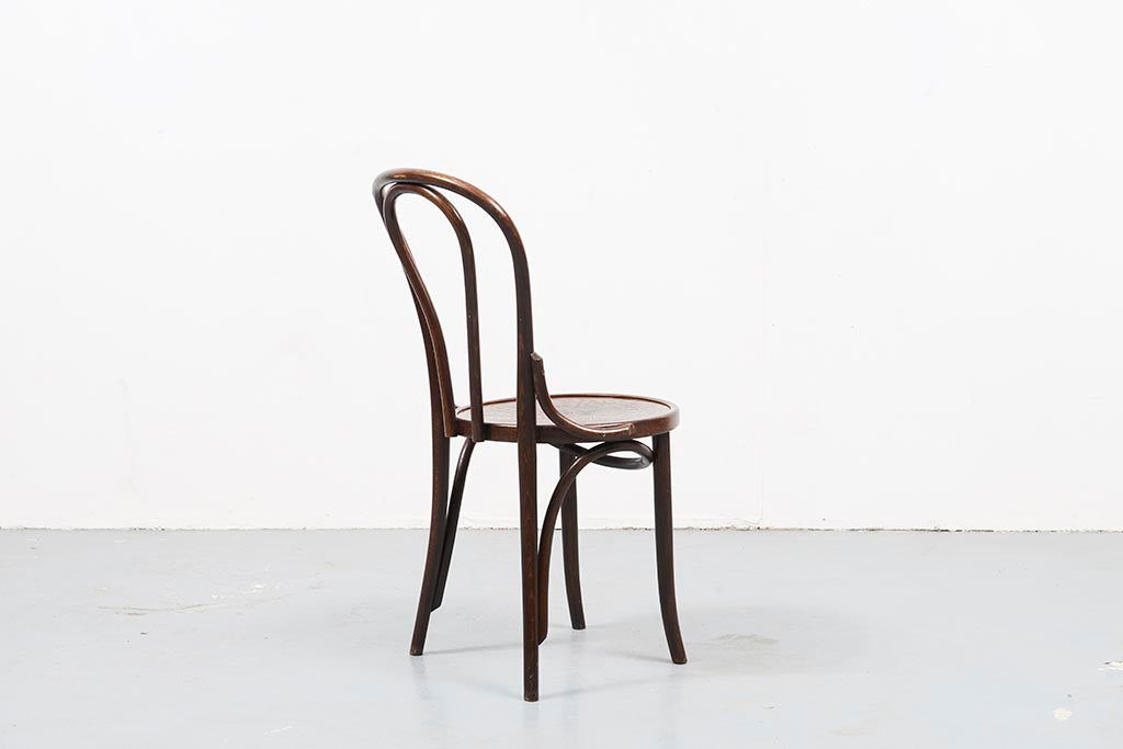 Chaise Thonet n°18 - Cartel de Belleville mobilier vintage paris