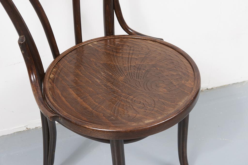 Chaise Thonet n°18 - Cartel de Belleville mobilier vintage paris