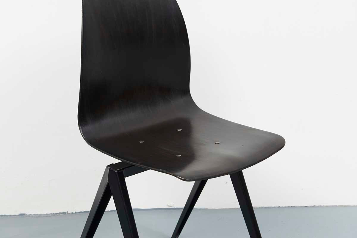 Galvanitas S19 Ébène / Noir 1ère edition - Cartel de Belleville mobilier vintage paris