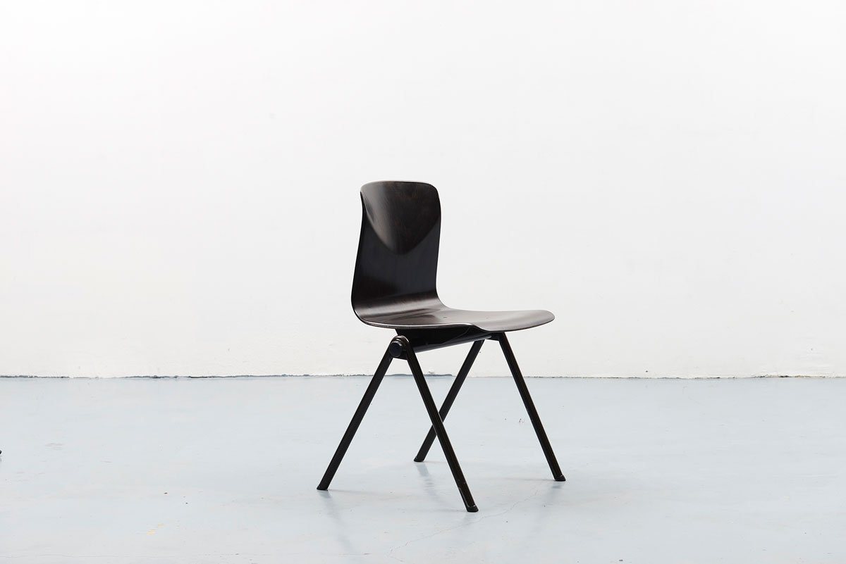 Galvanitas S30 Ébène / Noir - Cartel de Belleville mobilier vintage paris