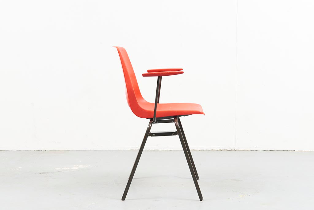 Chaises de terrasse vintage avec accoudoirs - Cartel de Belleville mobilier vintage paris