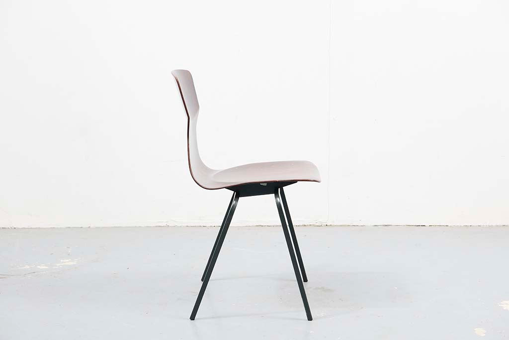 Chaise Eromes E5 empilable ébène et gris