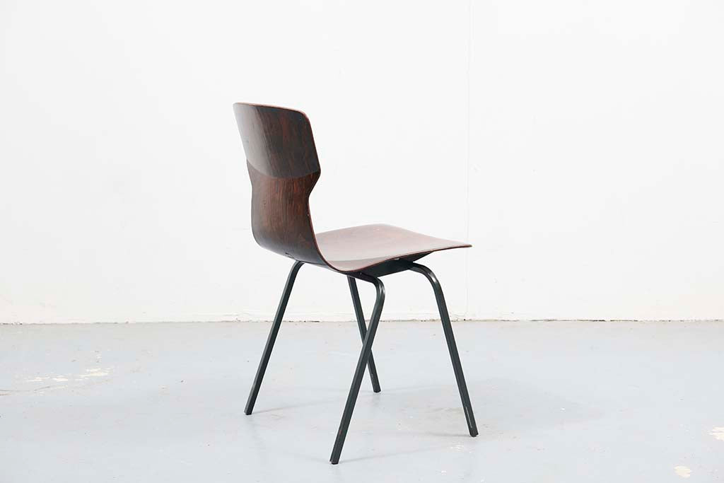 Chaise Eromes E5 empilable ébène et gris