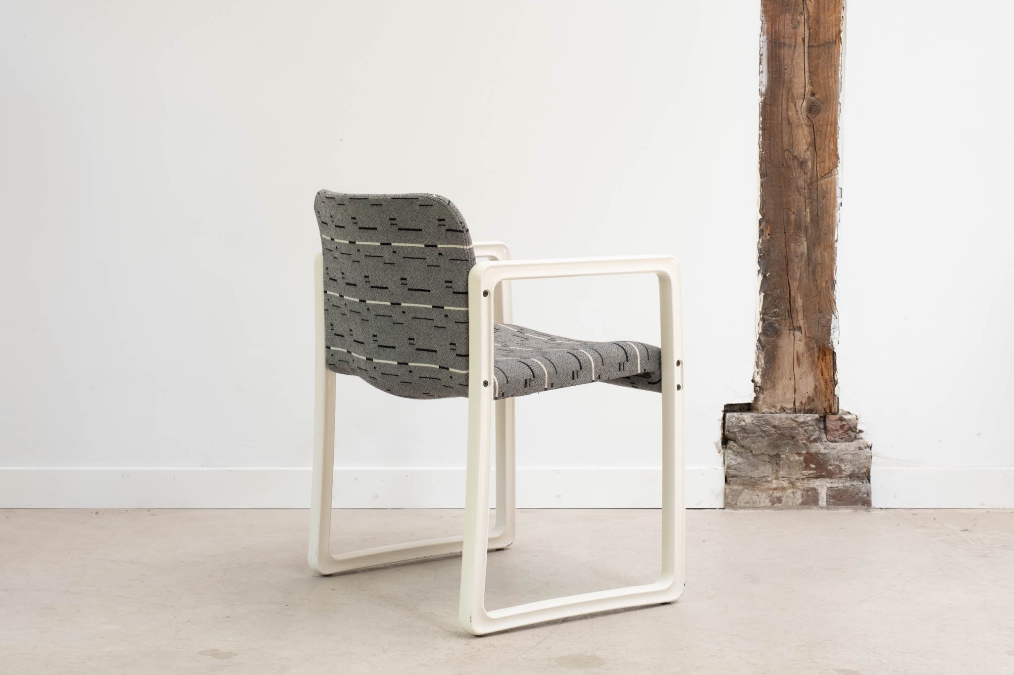 Fauteuil Kembo Upsilon à motifs