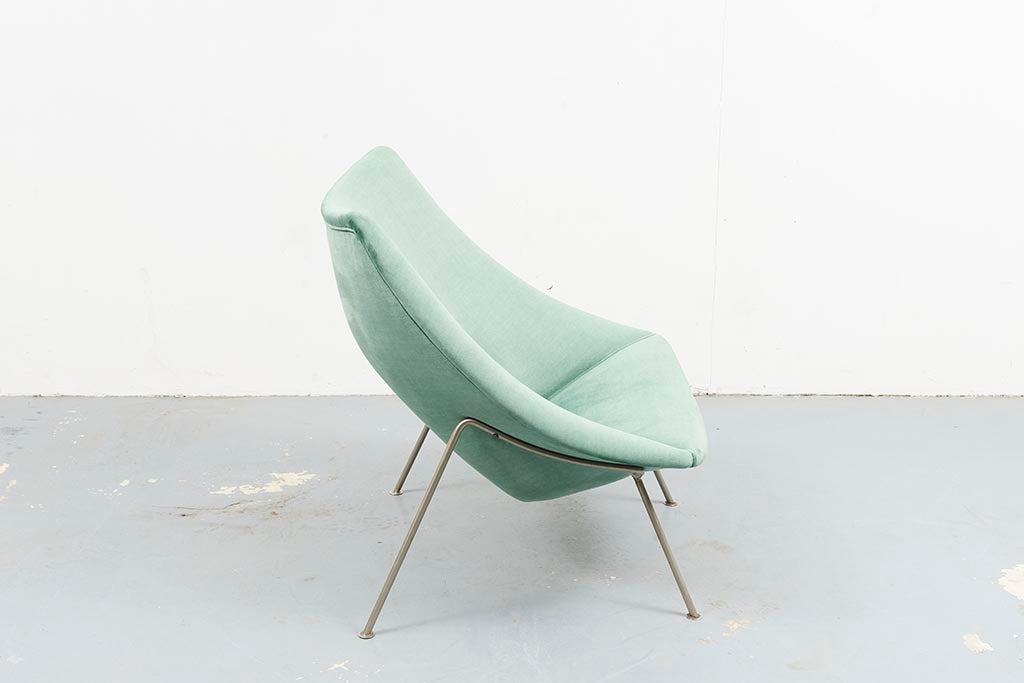 Fauteuil Oyster de Pierre Paulin Cartel de Belleville