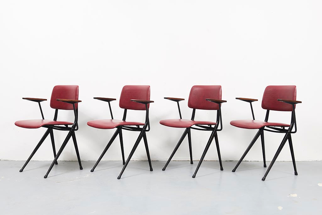 Marko S202 Spinstoel Armrests burgundy