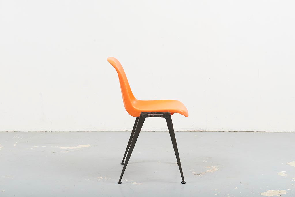 Chaise vintage Presikhaaf orange et gris