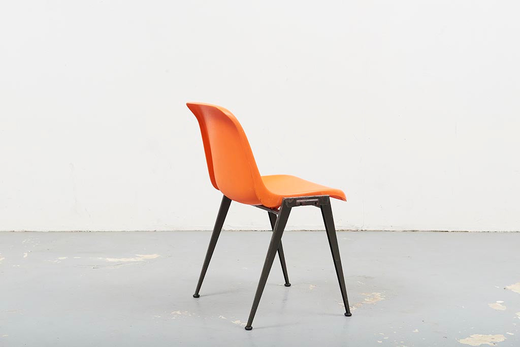 Chaise vintage Presikhaaf orange et gris
