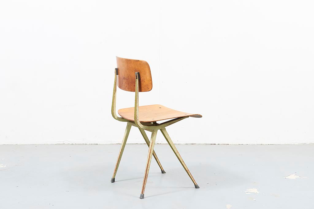 Chaise Friso Kramer Result 1ère édition chêne et jaune Cartel de Belleville