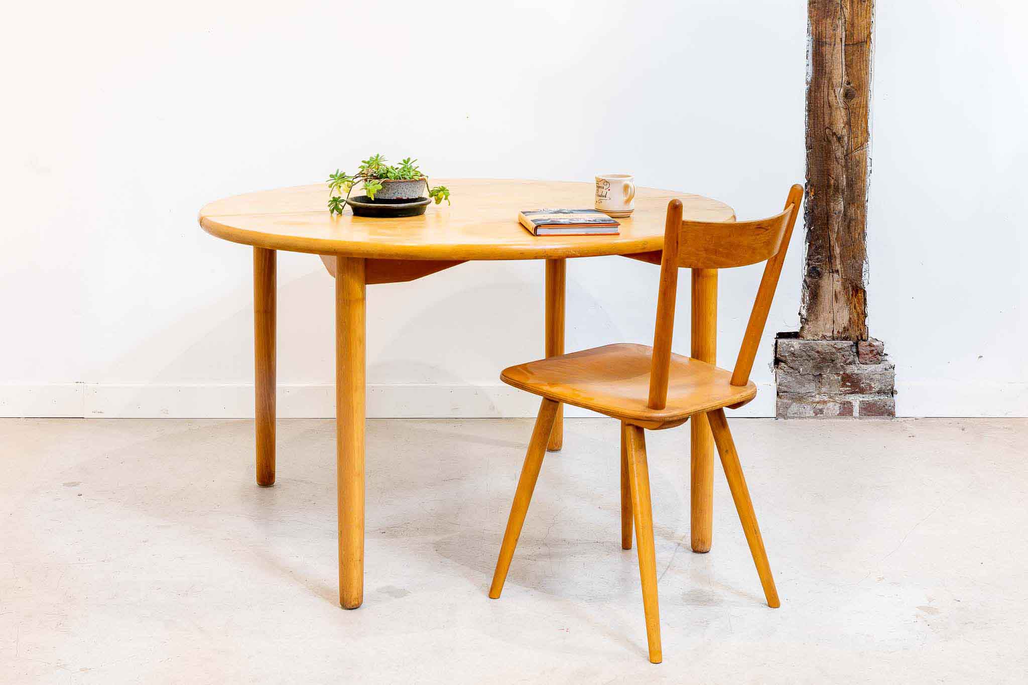 Table ronde extensible en bois massif