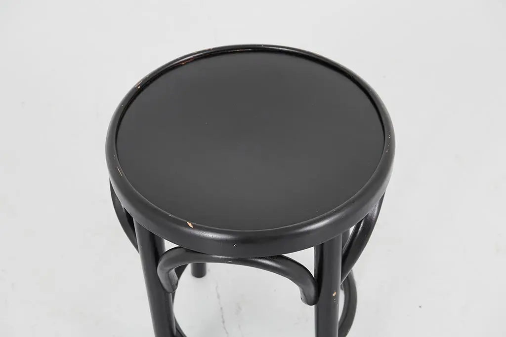 Tabouret bas style Thonet noir neuf Cartel de Belleville