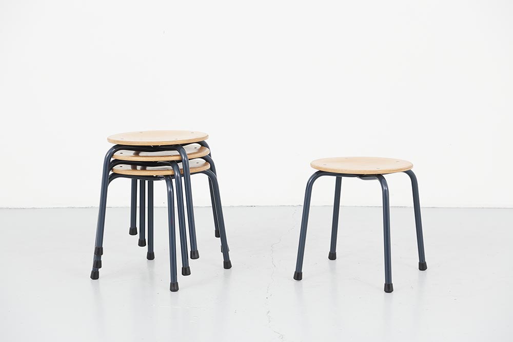 Tabouret hêtre / bleu pétrole Cartel de Belleville