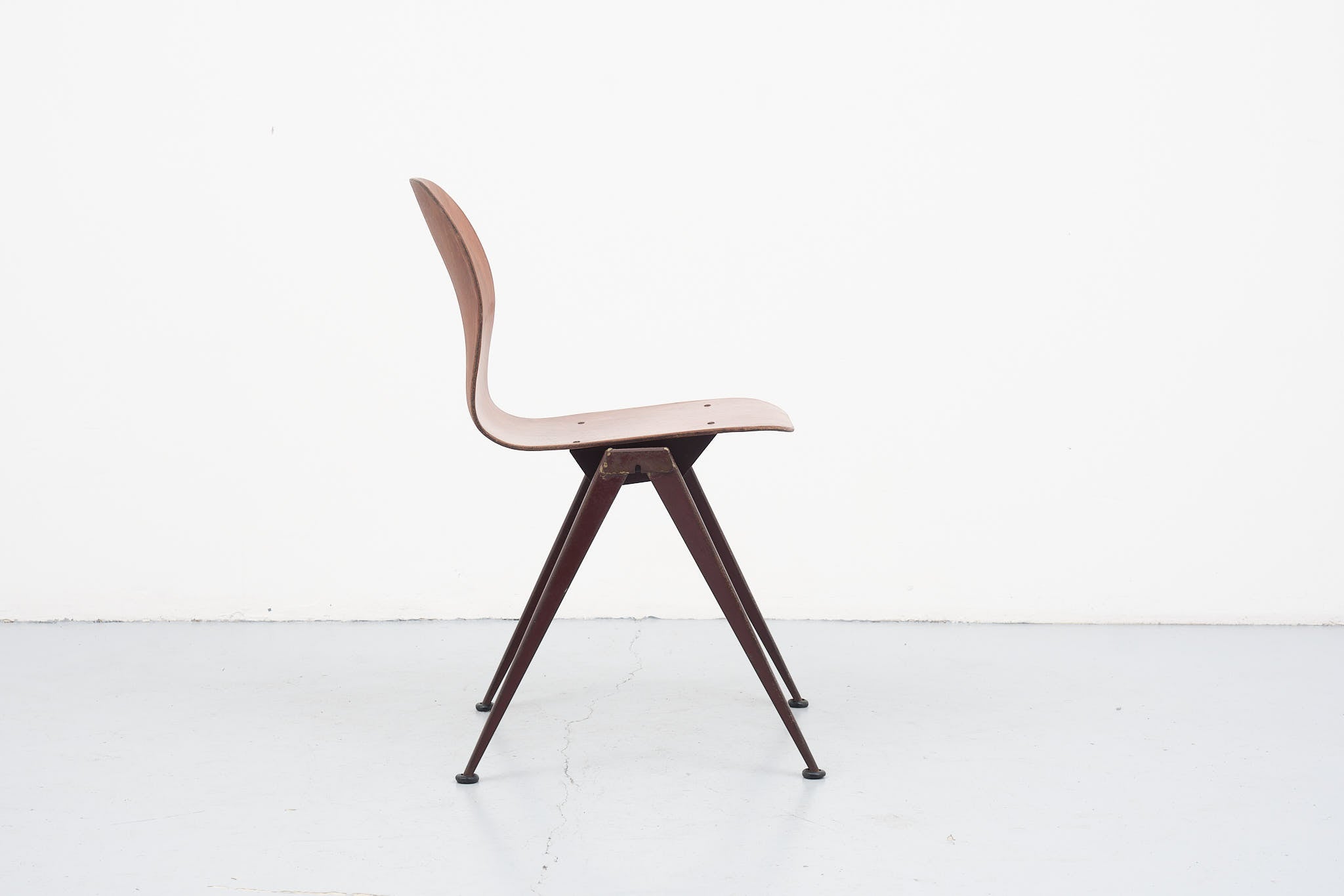 Bean Presikhaaf chairs brown oak