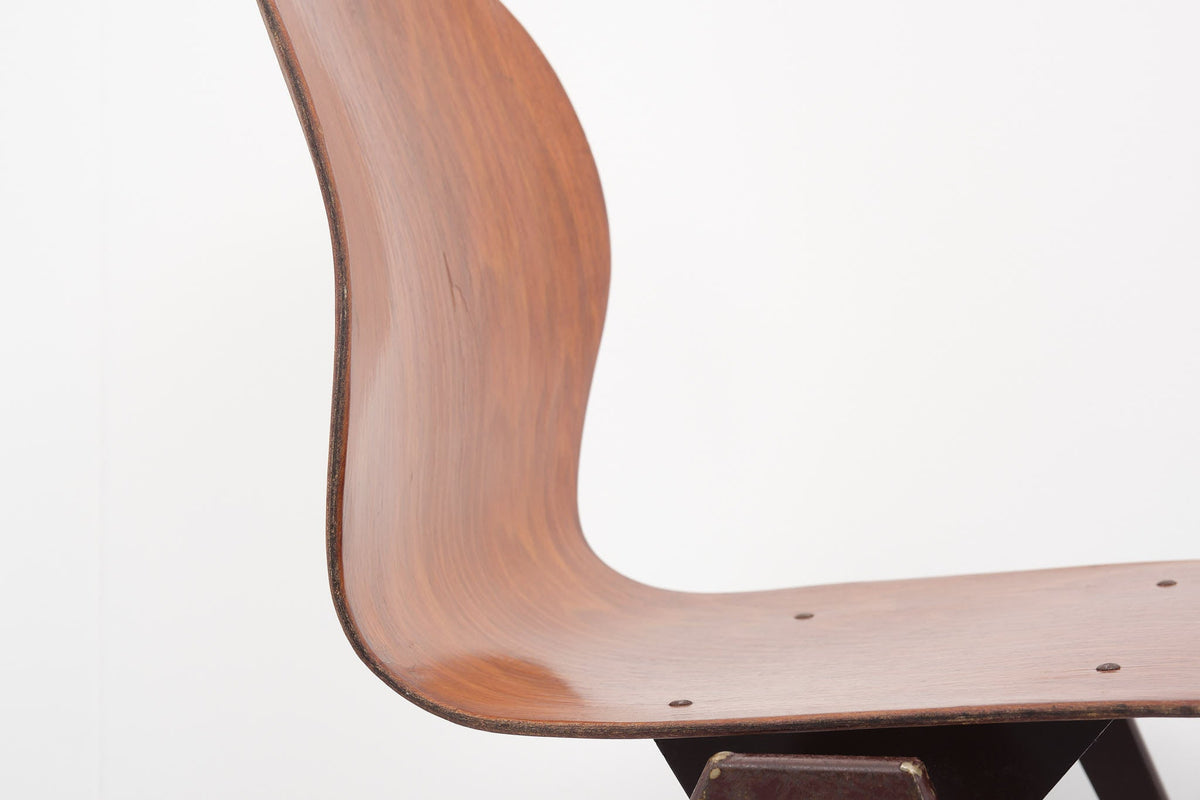 Chaises vintage Bean Presikhaaf chêne et marron Cartel de Belleville