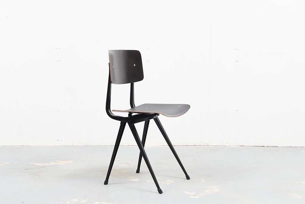 Chaise Friso Kramer Result noir Cartel de Belleville