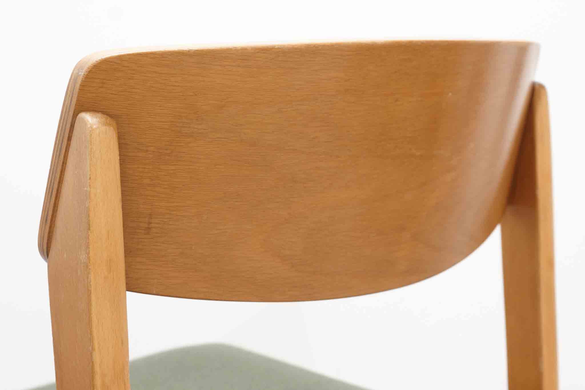 Chaise bistrot style scandinave chêne et vert