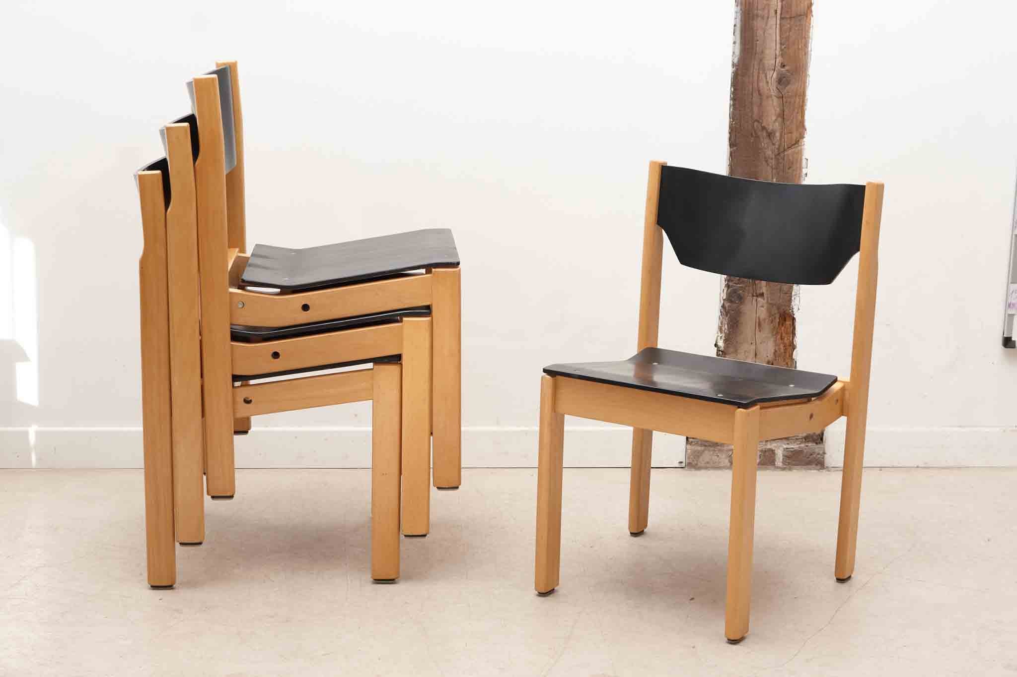 Chaise scandinave noir / hêtre