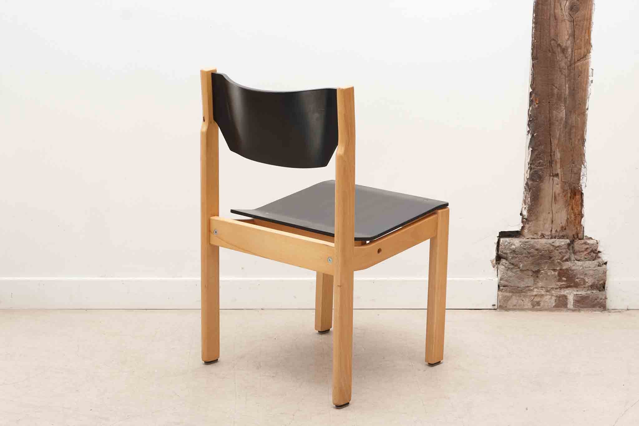 Chaise scandinave noir / hêtre