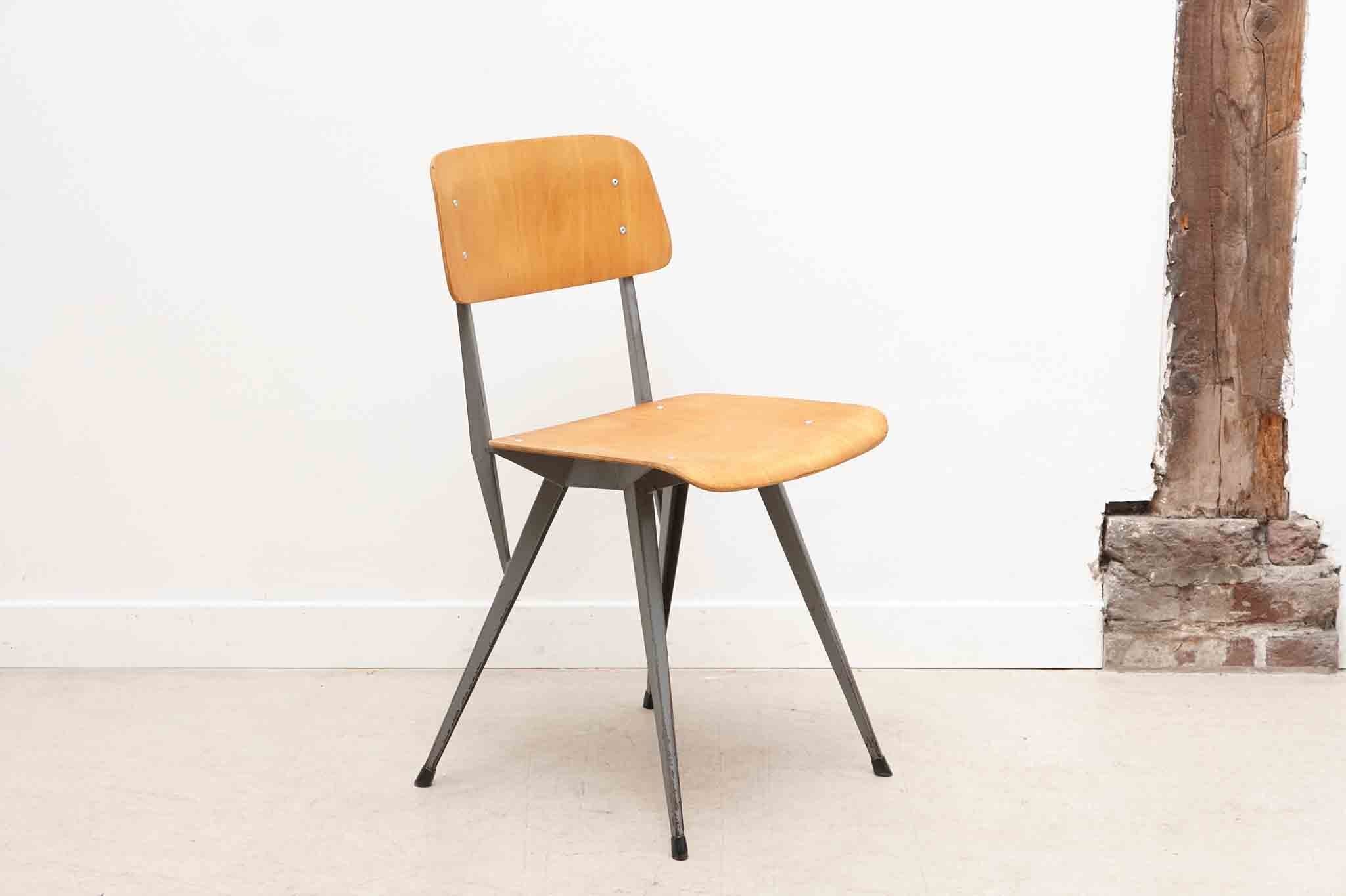 Chaise AS87 style Friso Kramer chêne et gris
