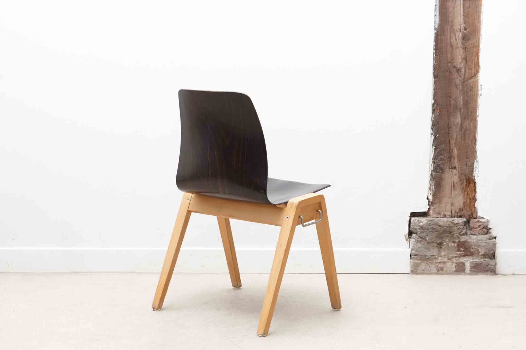 Chaise bistrot empilable Pagholz ébène et hêtre