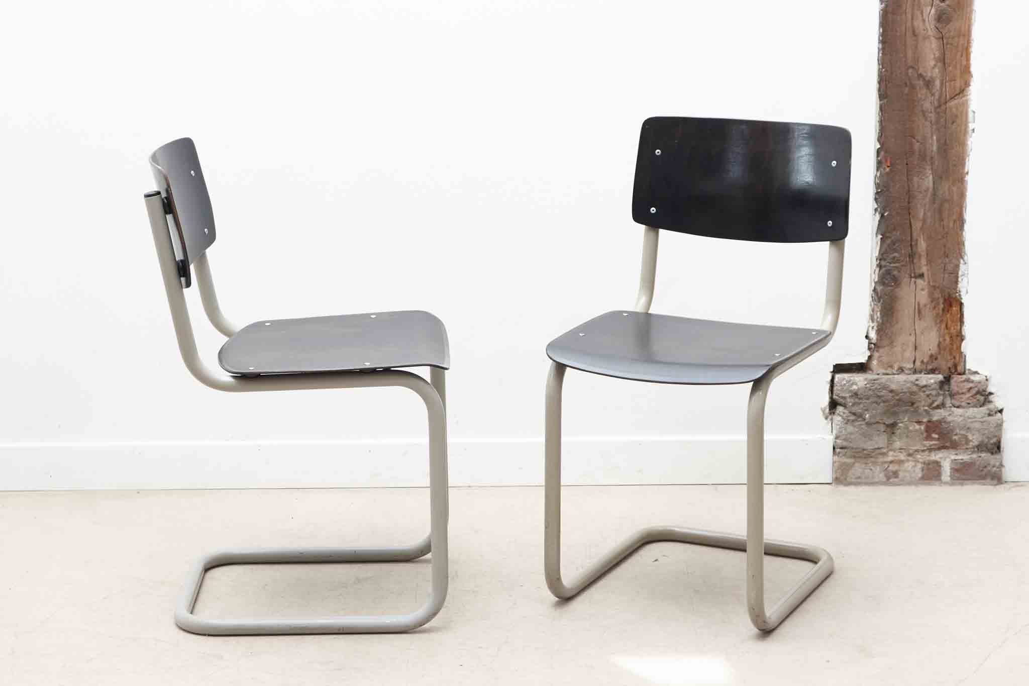 Chaise Pagholz en S