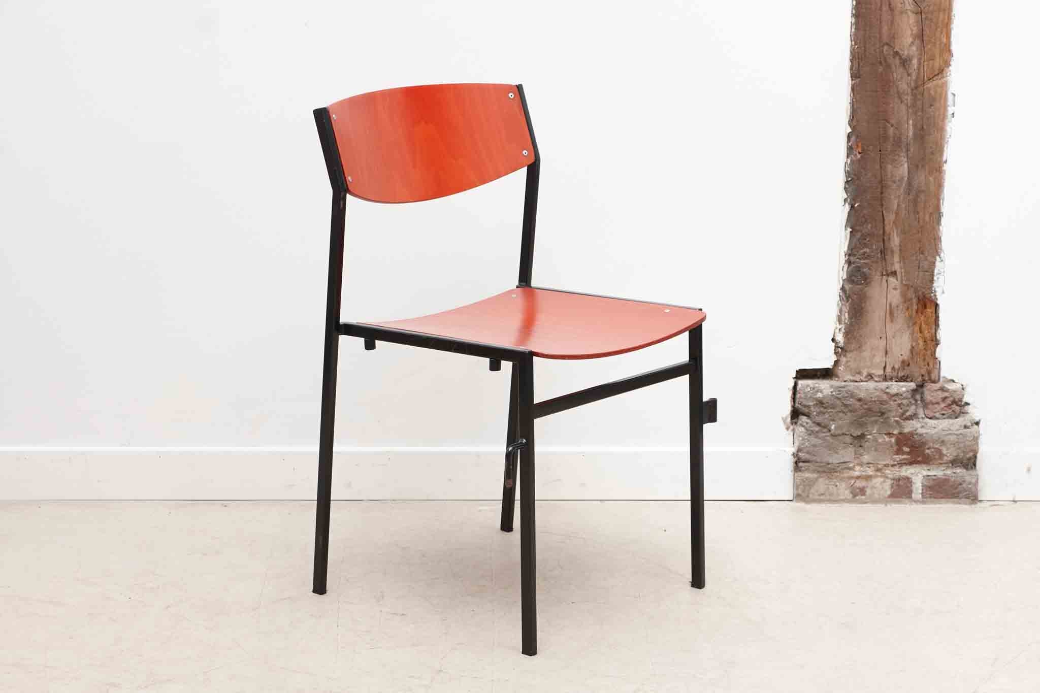 Chaises Gijs van der Sluis rouge et noir