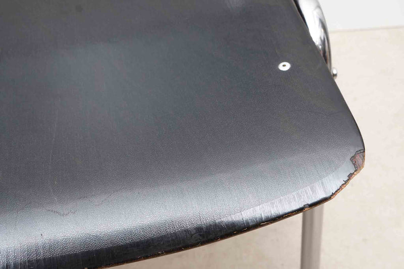 Chaise Eromes empilable noire et chrome