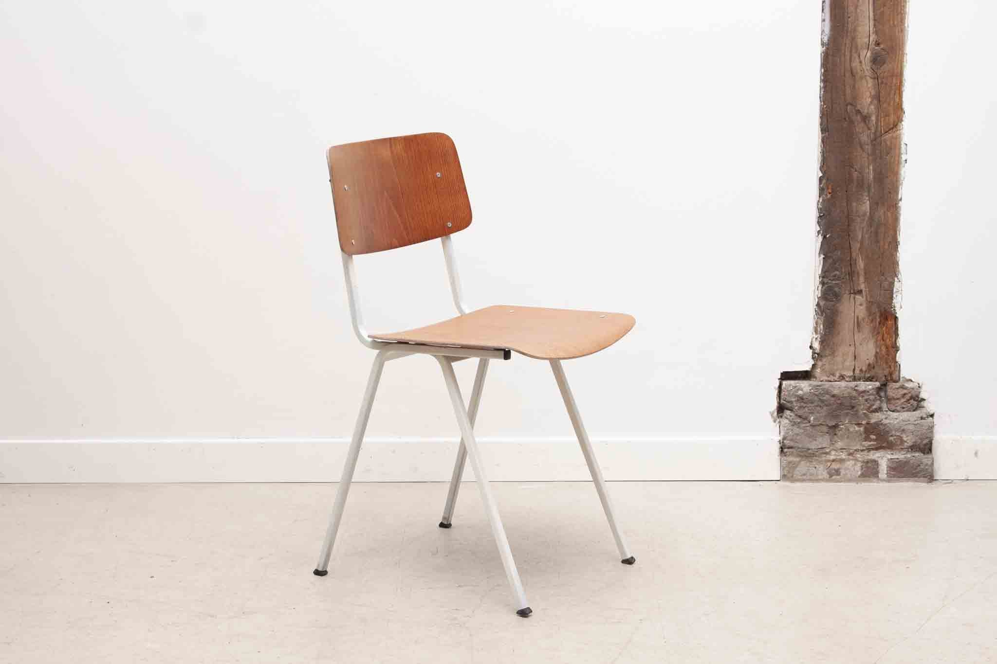 Chaise Eromes F6 chêne