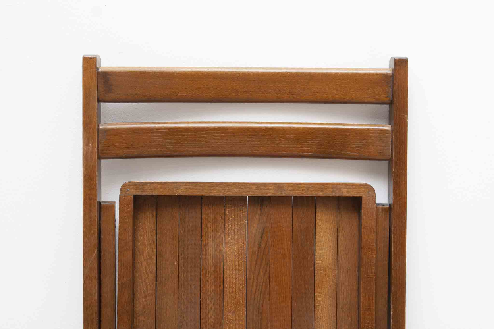 Chaise pliante en bois