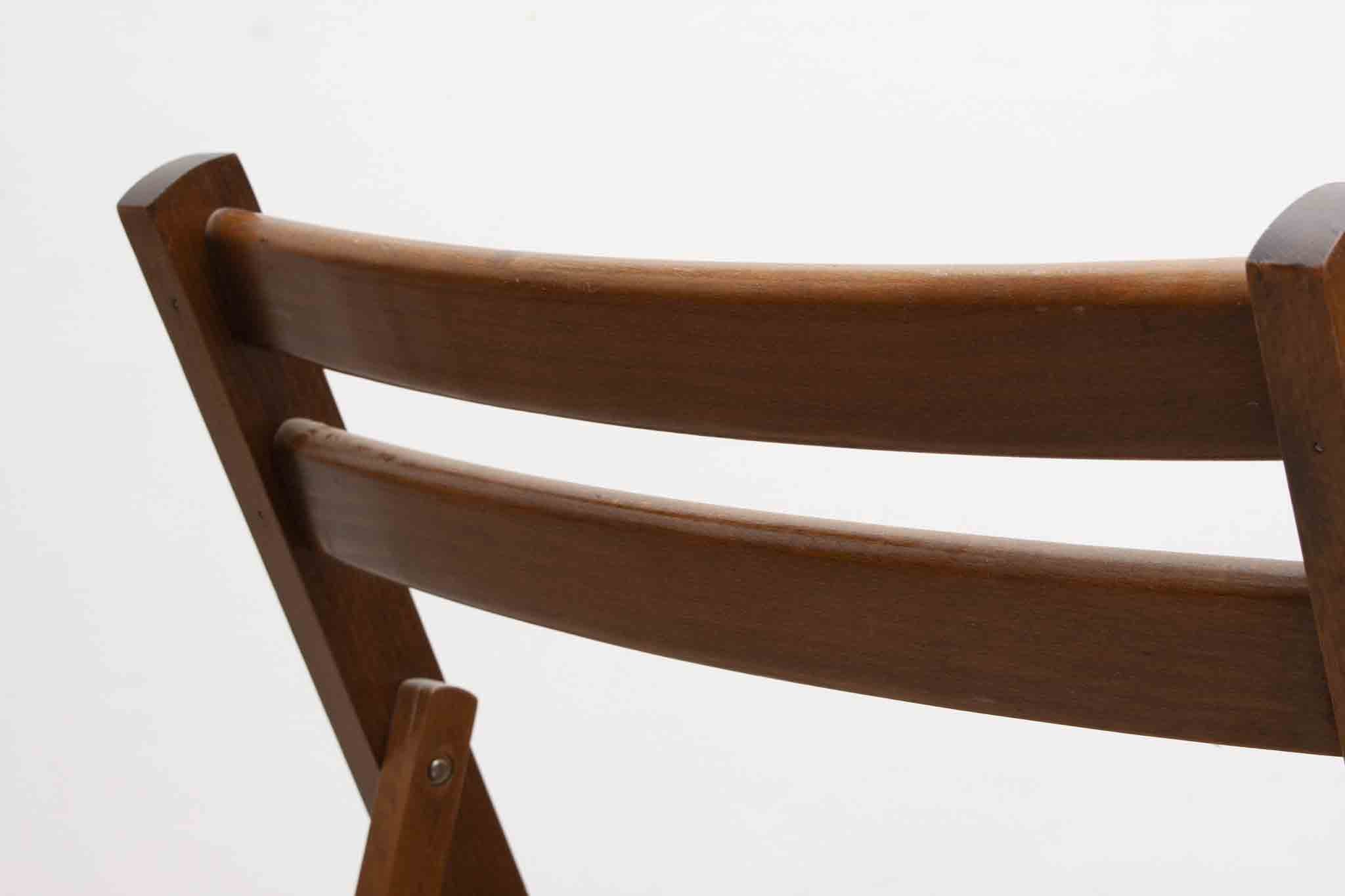 Chaise pliante en bois