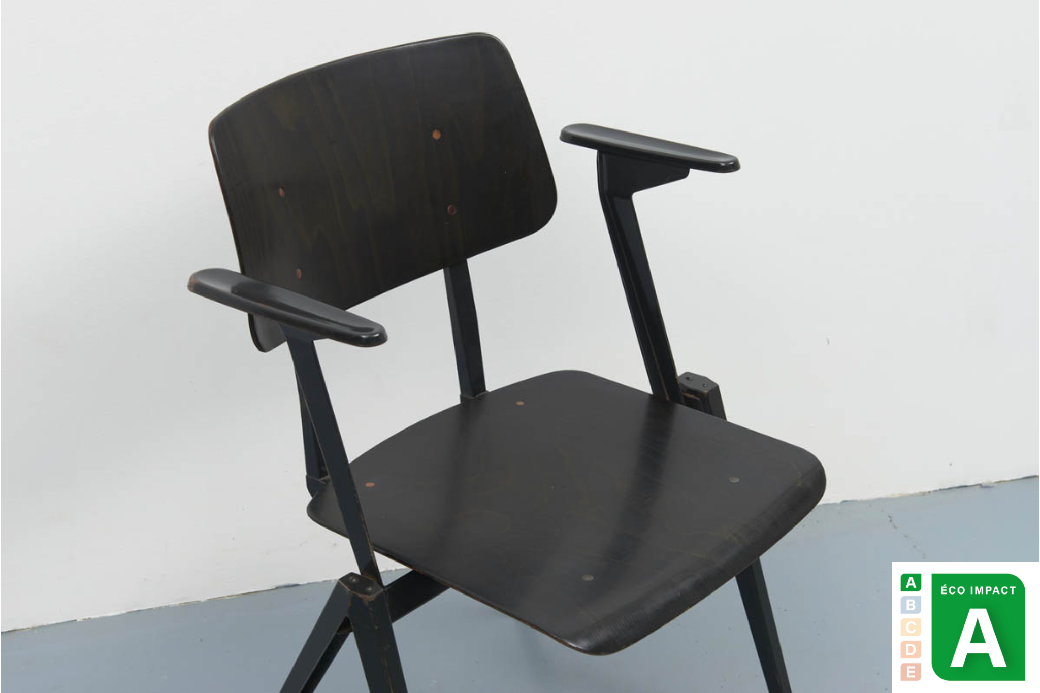 Chaise vintage Galvanitas S21 accoudoirs ébène et noir