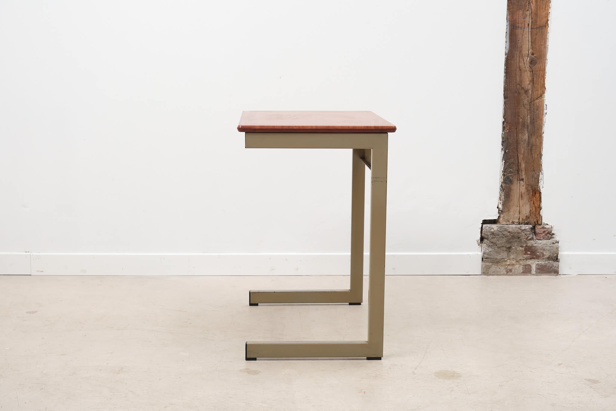 Bureau Galvanitas en bois