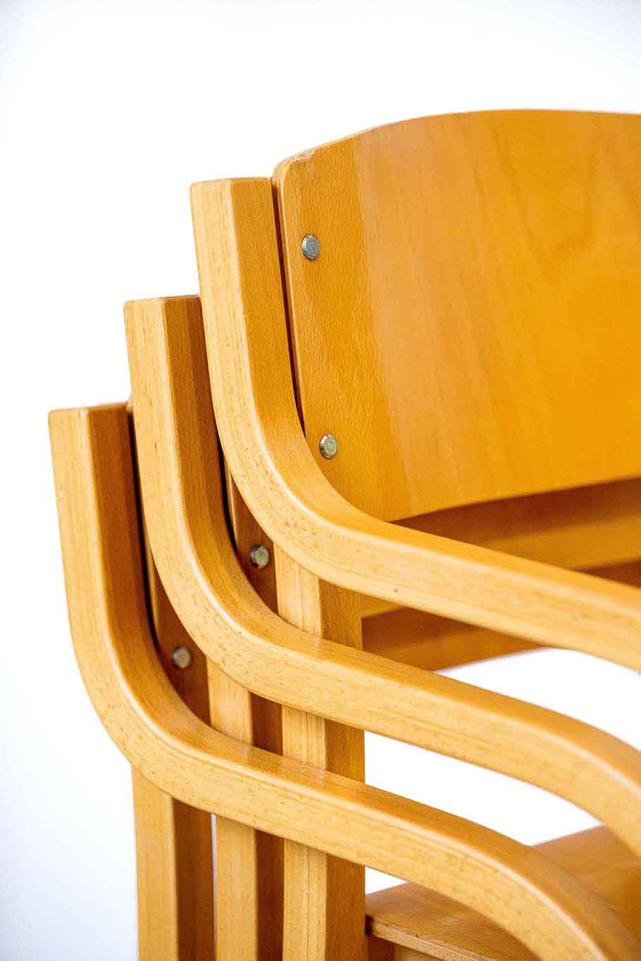Chaise scandinave avec accoudoirs