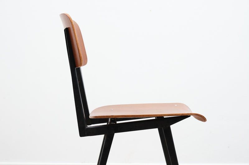 Chaise vintage des années 60 en bois et métal plié style Marko 101
