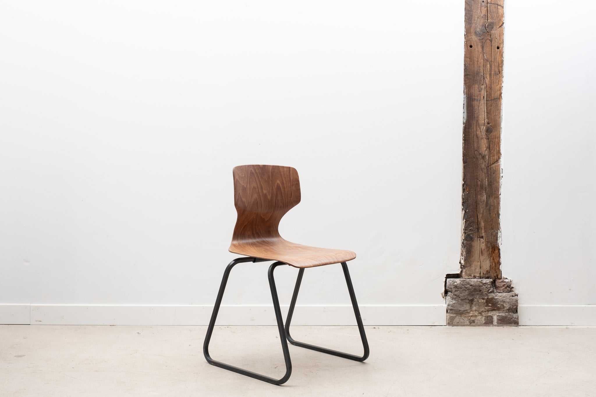 Galvanitas S23 chair gray oak