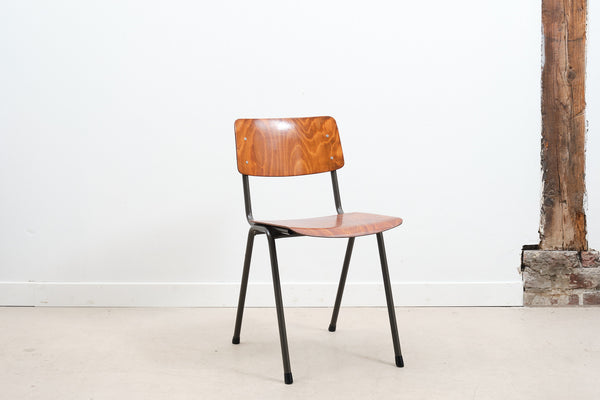 Chaise vintage en bois, années 60, couleur chêne / marron