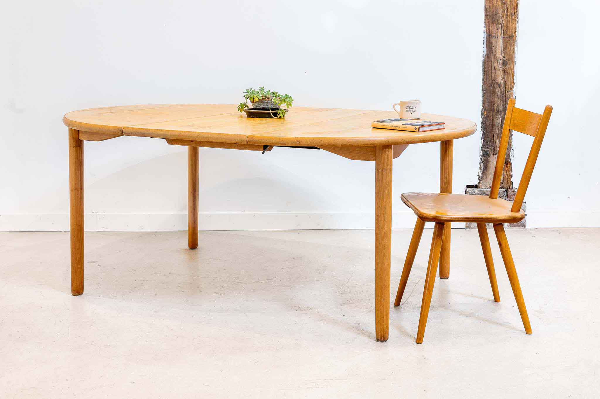 Table ronde extensible en bois massif