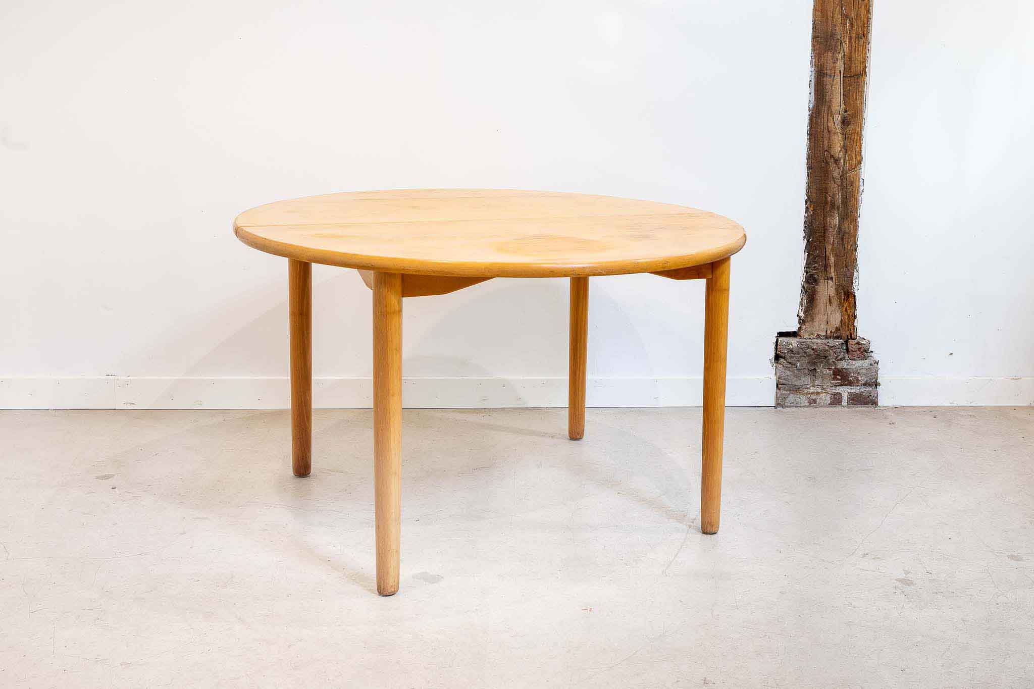 Table ronde extensible en bois massif