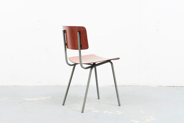 Eromes F5 chair light gray oak