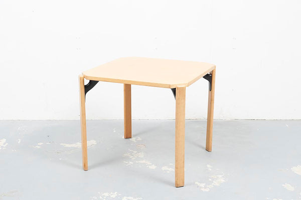 Petite table Bruno Rey