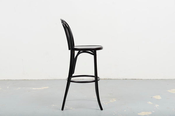 Chaise haute noire style Thonet